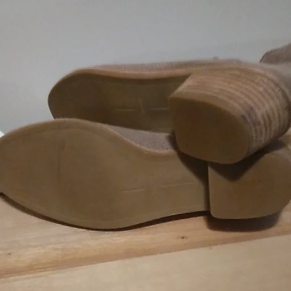 Stylish Tan Ankle Booties - Picture 7 of 7